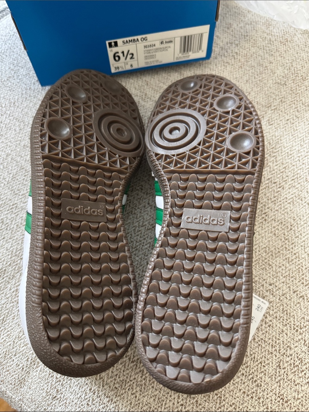NWT Adidas OG Green Stripe Samba - Picture 3 of 4